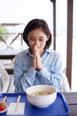亲亲抱抱摸摸